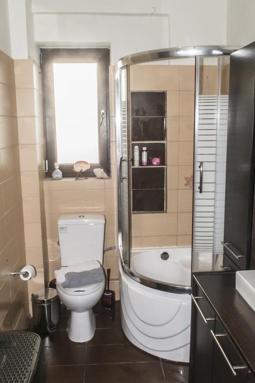 House Veggera - Private Swimming Pool Guest House Pombia Екстериор снимка