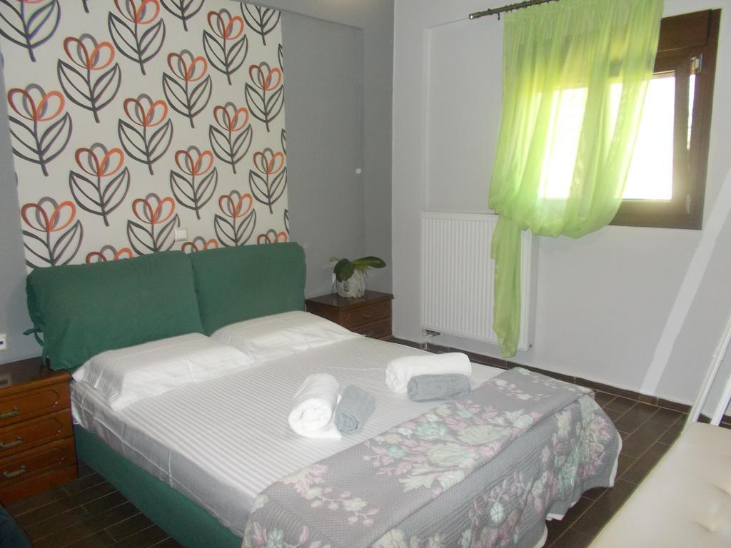 House Veggera - Private Swimming Pool Guest House Pombia Екстериор снимка