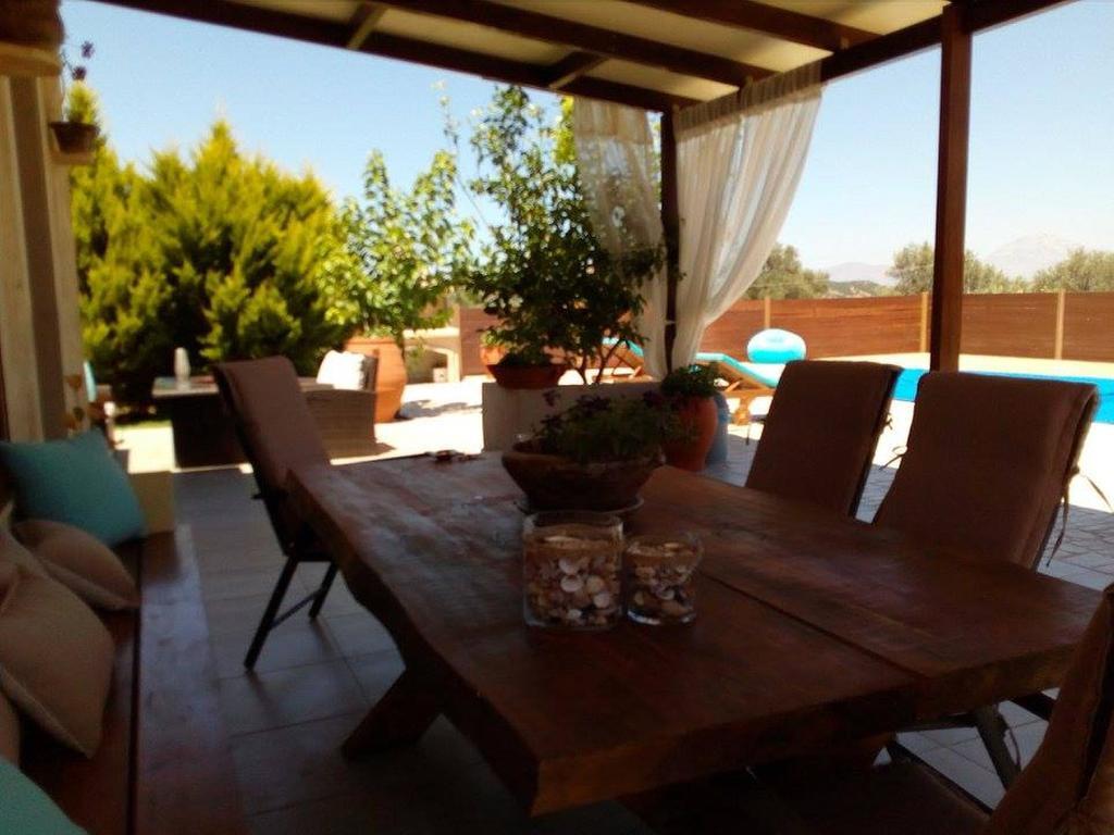 House Veggera - Private Swimming Pool Guest House Pombia Екстериор снимка